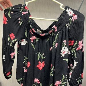 Hollister floral off the shoulder long sleeve top, size medium